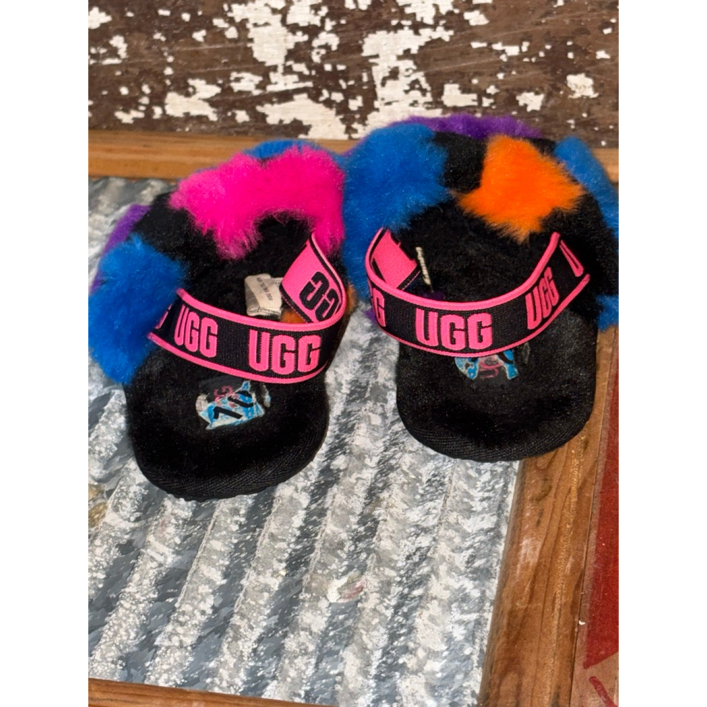 Girl's UGG Fluff Yeah Slippers Black Multi-Color - Picture 2 of 6